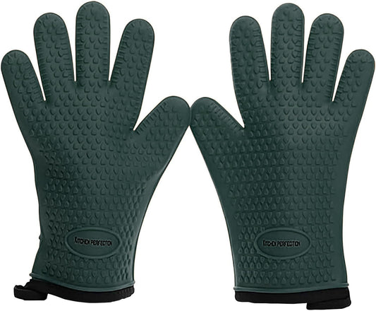 Kitchen perfection Silicone Smoker Oven Gloves -Extreme Heat Resistant BBQ Gloves -Handle Hot Food Right on Your Grill Fryer Pit|Waterproof Oven Mitts |Superior Value Set+3 Bonuses